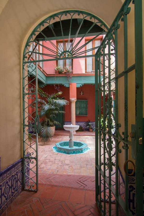 Oriental Apartment Gardens Views 2 Pax 塞维利亚 外观 照片